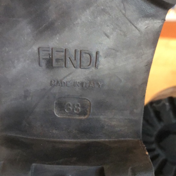 Fendi signature (Vintage) Moto Boot sz 38 1/2 - Picture 5 of 10